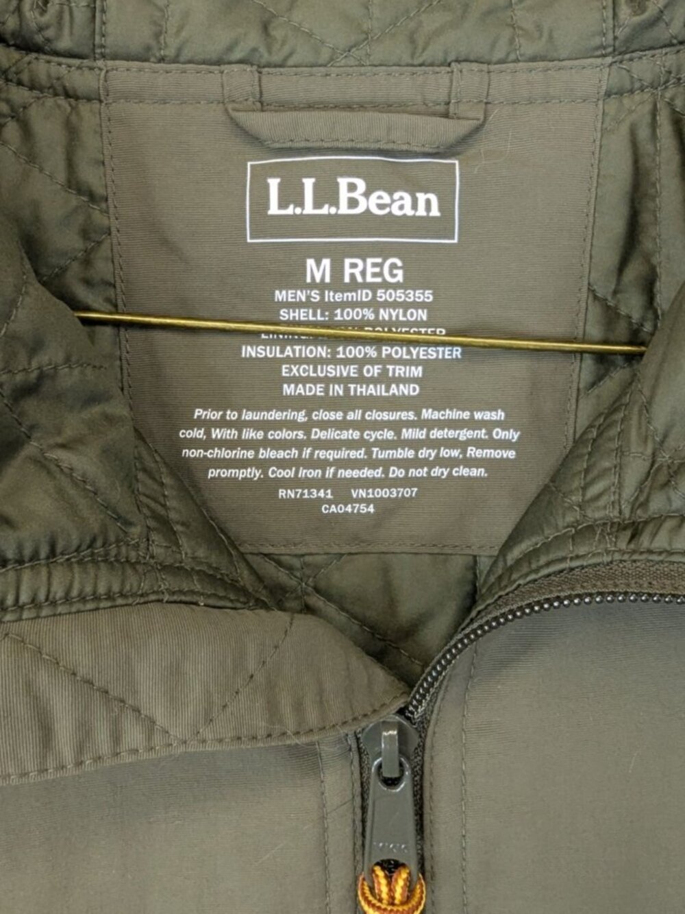 L.L.Bean Mens Medium Olive Green Packable Windbreaker Anorak Jacket - Picture 3 of 8